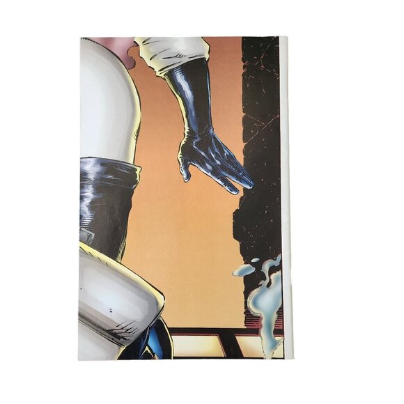 Image Team Youngblood #8 1994 Comic Book Collector Bagged Boarded - Picture 2 of 2